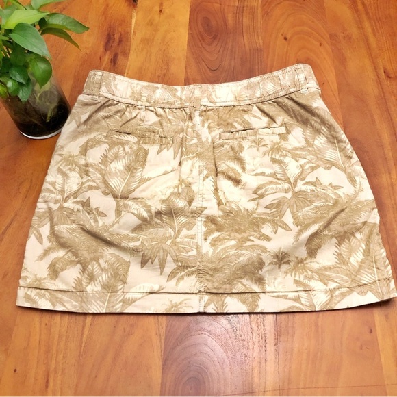 Double Sided Tropical Print & Plain Beige Minimalist & Pattern A Line Mini Skirt - Picture 14 of 15